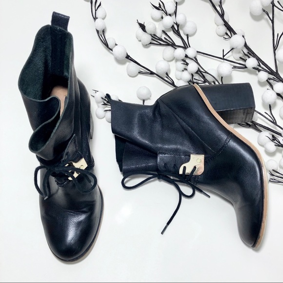 Kensie Shoes - Kensie CHASE Black Partial Lace-Up Leather Bootie